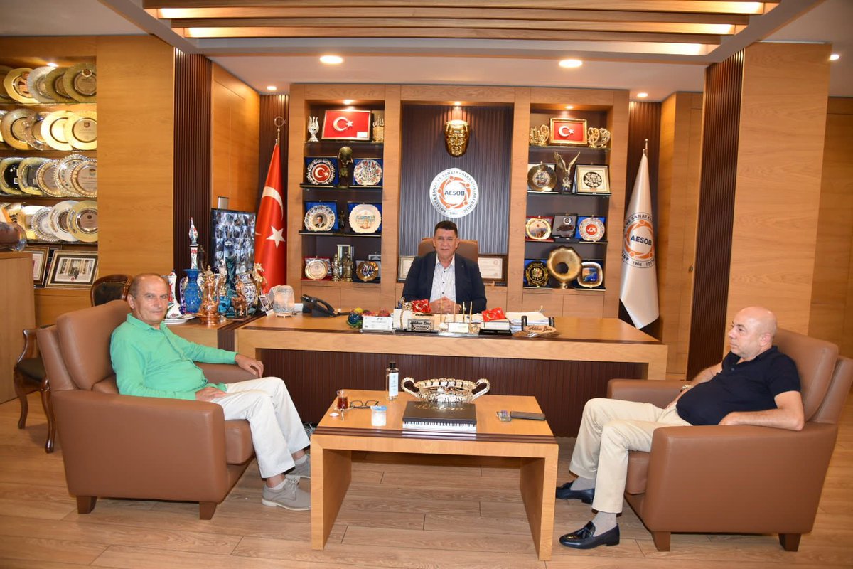 adlihandere's tweet photo. Döşemealtı Belediye Meclis Üyemiz @cevatyanar Birliğimizi ziyaret etti. Nazik ziyaretlerinden dolayı kendisine teşekkür ediyorum. https://t.co/3T1ptsQzCd