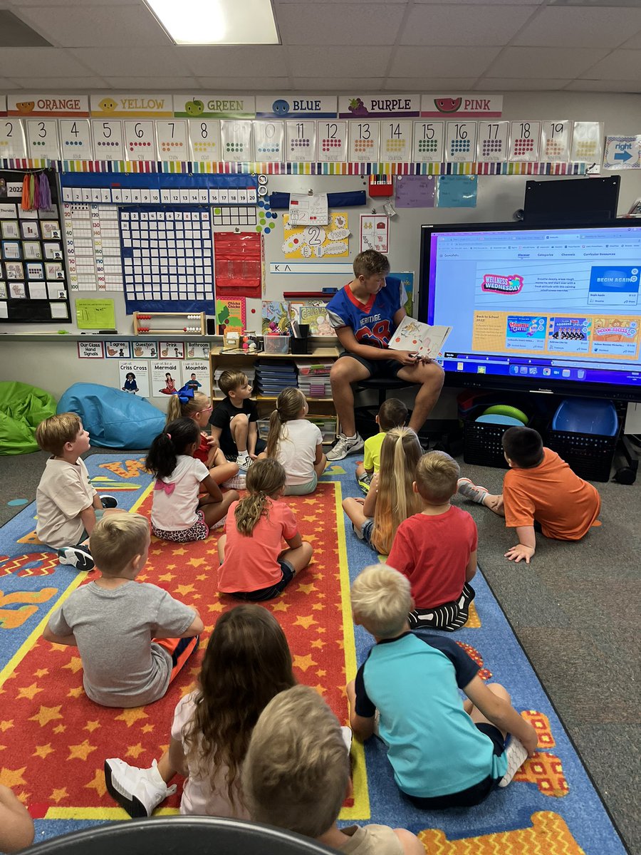 Lauren Perry tweet media