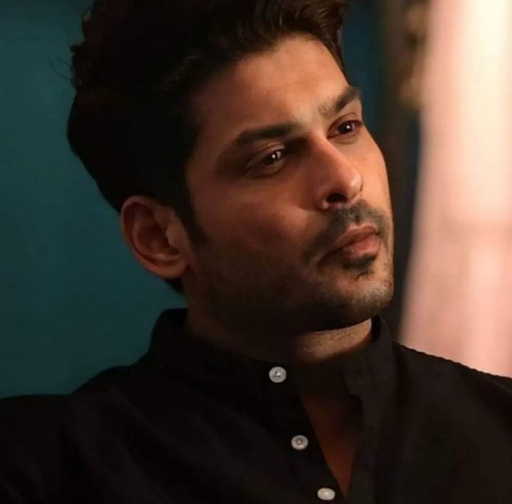 Sidharth A. Shukla 🇵🇰 FC tweet media