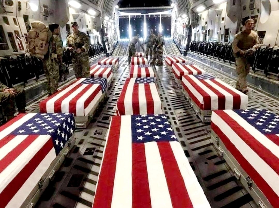 Let us remember those that paid the ultimate sacrifice exactly one year ago during the Afghanistan withdrawal... #HonorTheFallen