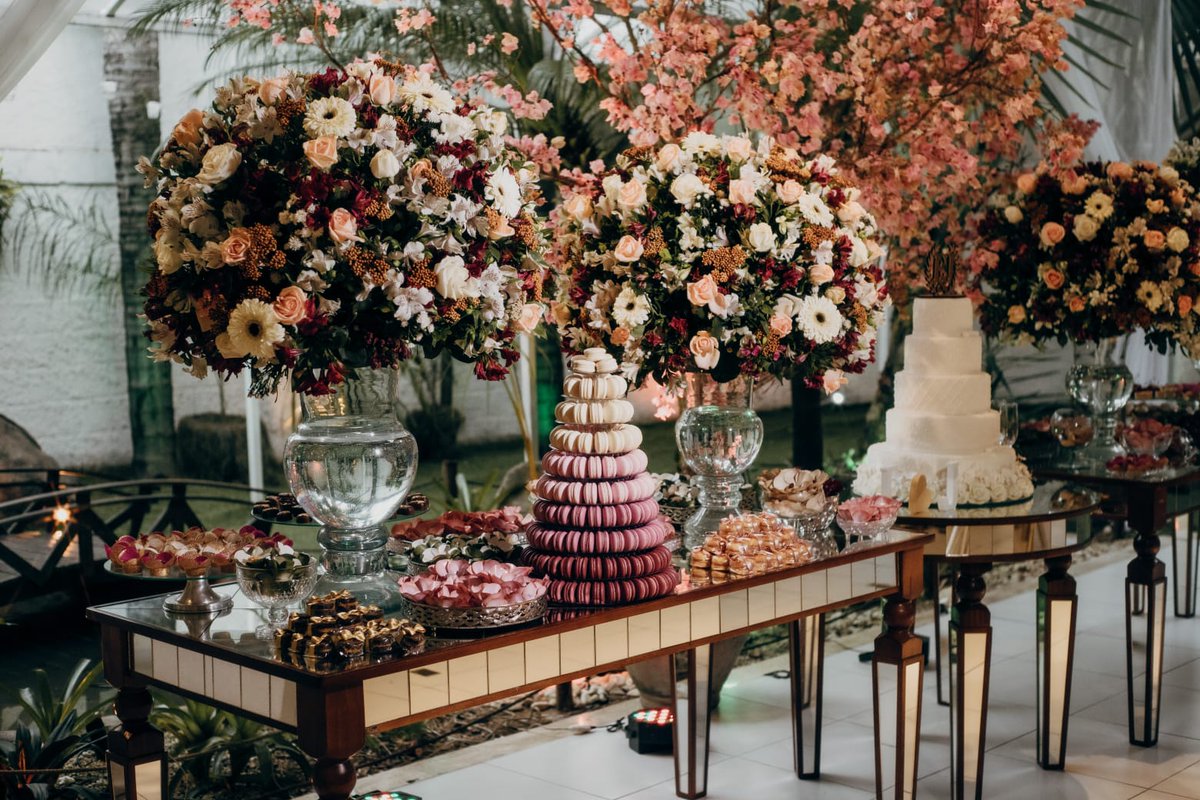 RealizarEspaco's tweet photo. A casa de festas mais linda e charmosa! O Espaço Realizar integra jardim natural a um salão climatizado.
https://t.co/jSHLj2pax7 
#espacorealizar #festadecasamento #casamento  #casamentodossonhos #Debutante #decoração #rustico #weddingdecor #weddinginspiration https://t.co/6YF2j2GrIO