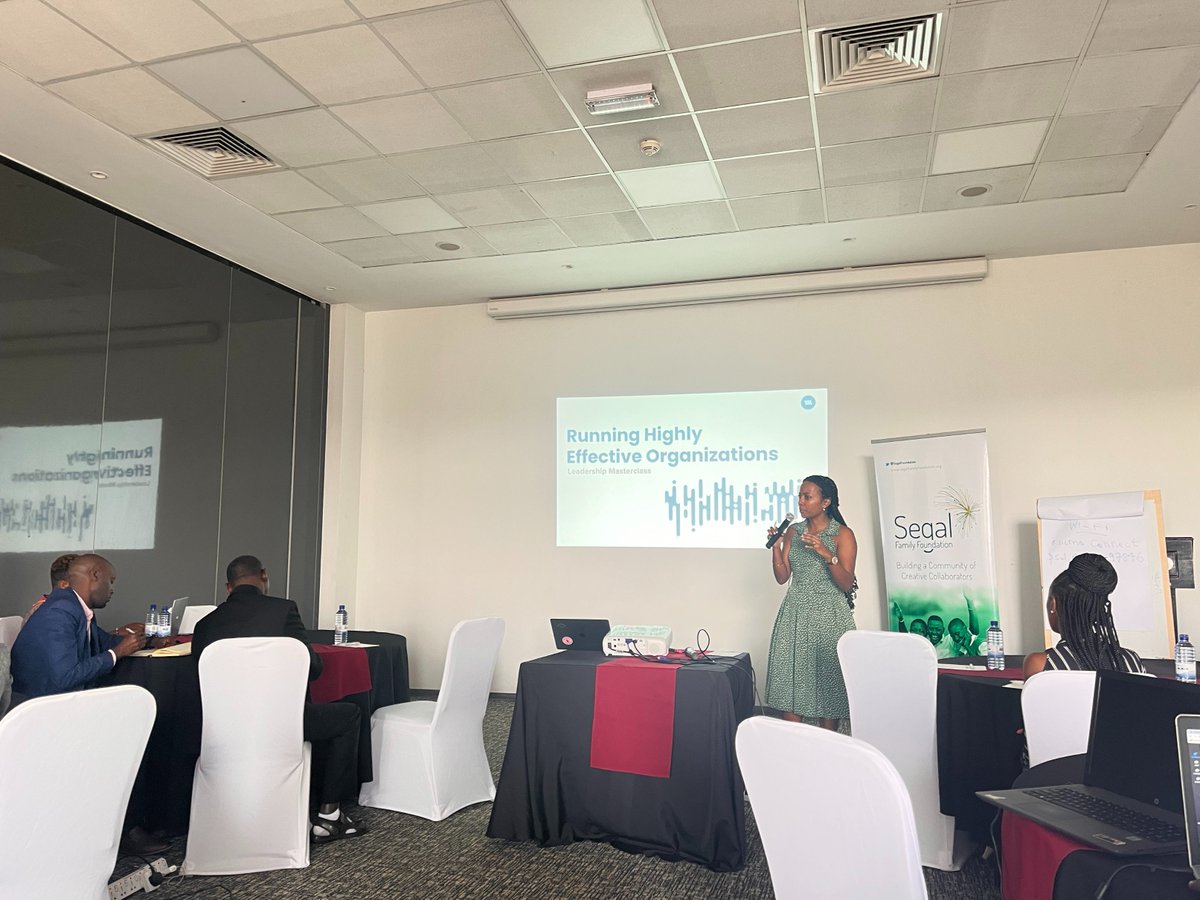 siirwanda's tweet photo. Our leadership immersion session was led by @SalmaNkusi, the CEO of @Gate2leadership, who took our champions on a thought-provoking and enriching journey of how they can run highly-effective organizations! 2/4
#SIILeadershipMasterclass https://t.co/BzwREutQTv