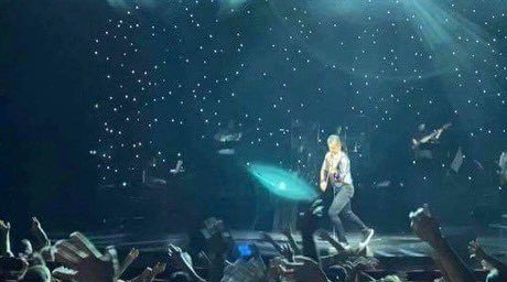 GaryLovini's tweet photo. Enjoyed a last-minute cruise on #celebrityequinox @CelebrityCruise thanks to  @DonCasinoAgency Due to a slight delay in our green card application process I am available to cruise again for a limited number of weeks. Had an awesome show! 🎻🕺
#violinshow https://t.co/Ll68y5NGZc