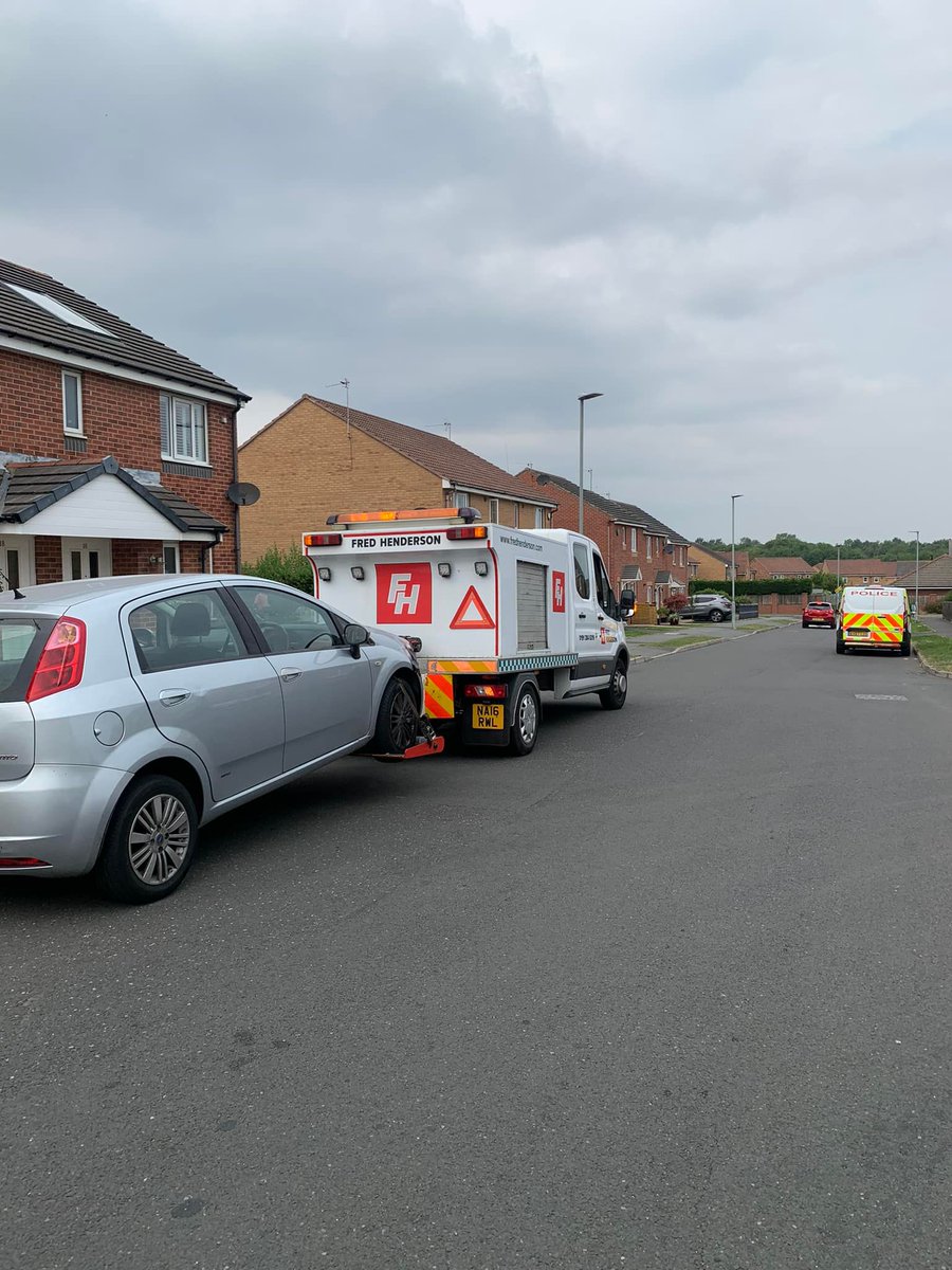 DurhamPolice's tweet photo. Keep it legal or lose it! β οΈπ»
Last week @CLS_Police seized this vehicle from an already disqualified driver.
π¬ We will continue to target those who drive on our roads without the correct documents in place, putting law abiding road users at risk.
#OpTakeaway https://t.co/bpRbPGog2H