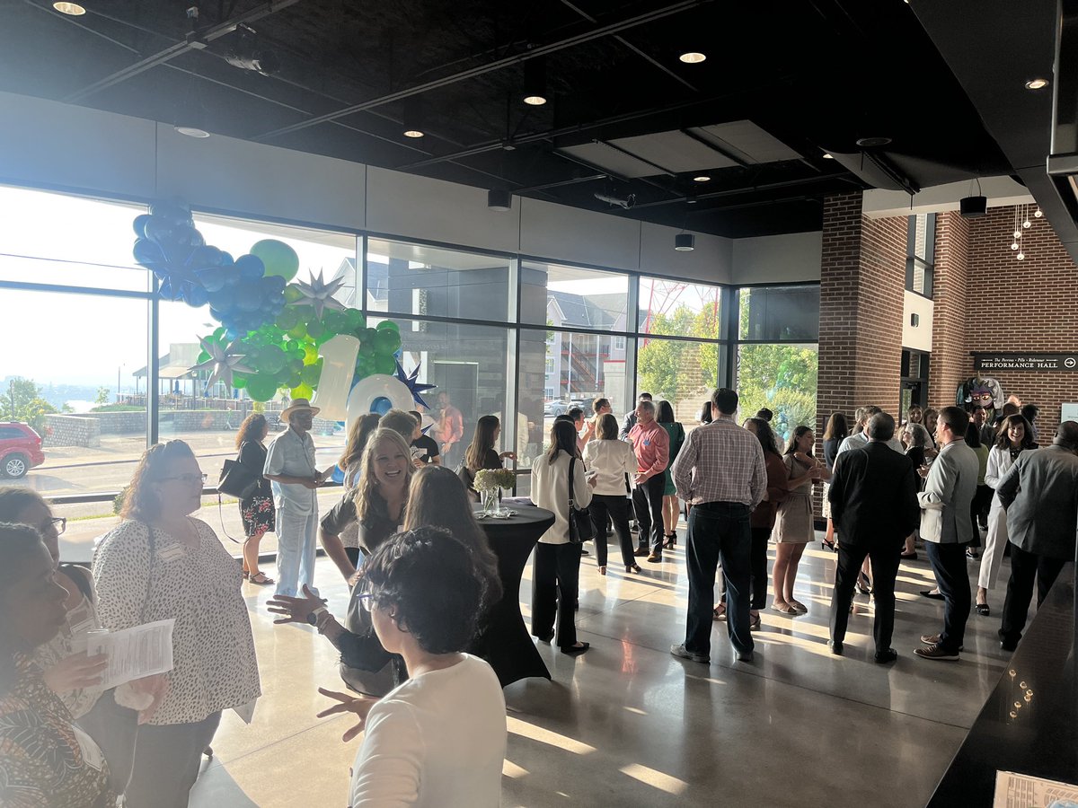 SallyThelen's tweet photo. Big day for us @DukeEnergy where we are distributing $250K in Urban Revitalization grants to eight organizations. We are @WFITheater in #PriceHill. #PowerfulCommunities https://t.co/VDctLg55Jz