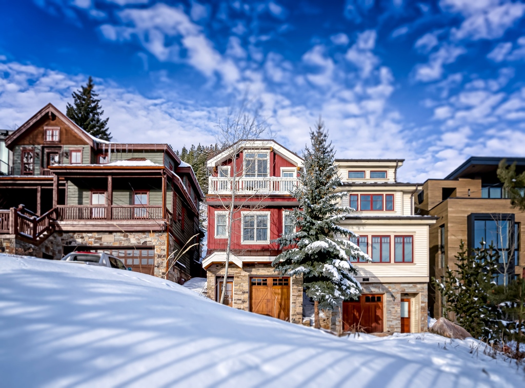 REPhotoUtah's tweet photo. #realestateagents #realestatephotographer #realestatebroker #realtorlife #realtors #realtorforlife #realestatesales #realestatebusiness #utahunique #utahisrad #utahillustrated #utahliveelevated #utahphotography #forsale #property #estateagents #propertymarketing  #realestateagent https://t.co/PiCfecMz9j
