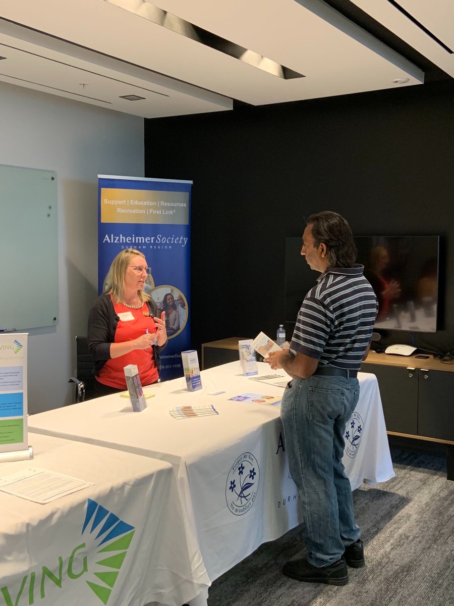 LAUFTworkspace's tweet photo. Amazing event last night hosted by @APBoardofTrade and @AjaxStorage inside of our LAUFT Ajax location.  

A networking event featuring NFP organizations supporting the Durham Region.

We love leveraging our flexible spaces to host events and bring communities together. https://t.co/UYzgMjEpdH