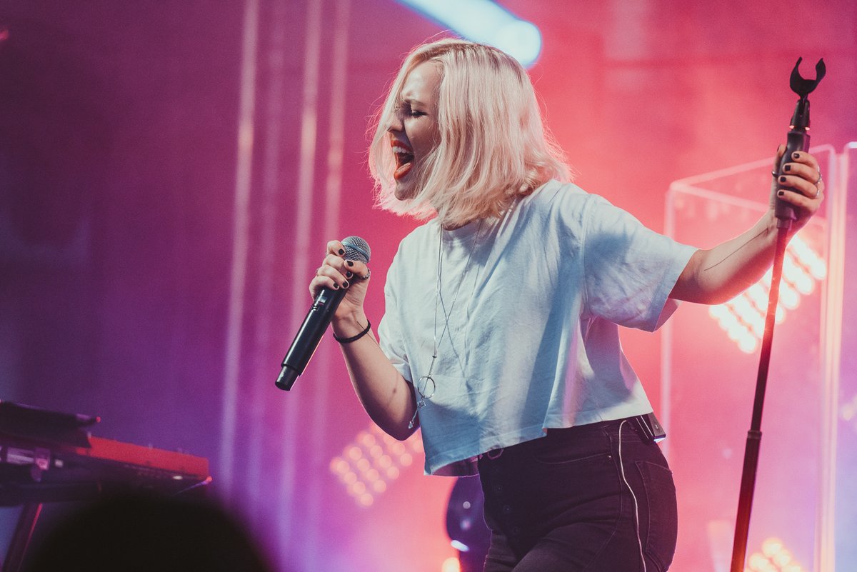 ZalgirioArena's tweet photo. Last Sunday, fans gathered at #Pakrante and sang together with Alekna and Otreya. Let‘s remember this evening and unforgettable emotions! 📸
Stage partner: Pulse Energy.
Lounge area partner: Pringles. https://t.co/X0Ywv2x2pn