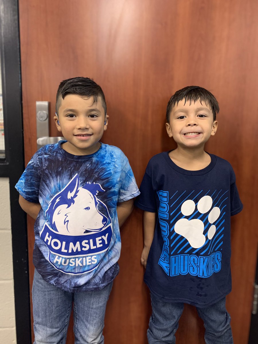 MrsMolina7's tweet photo. Husky Pride!!! @CFISDHolmsley https://t.co/prUvcESsom
