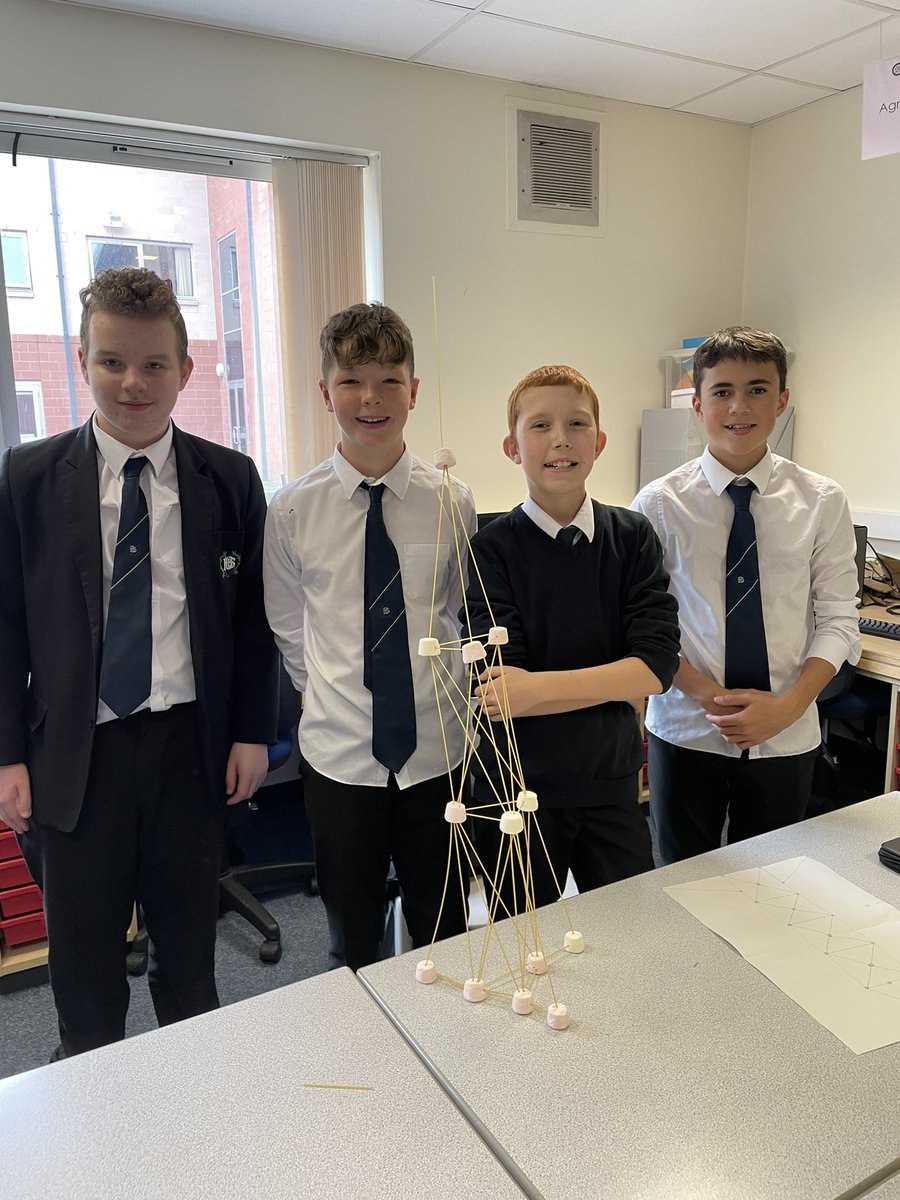 MissVickersDT's tweet photo. Some more excellent examples of teamwork during the S1 &amp; S2 STEM challenges. 

One group managed to build a tower measuring 97cm using only spaghetti and marshmallows! 🏗🗼👏🏼 https://t.co/tL8cLINndv