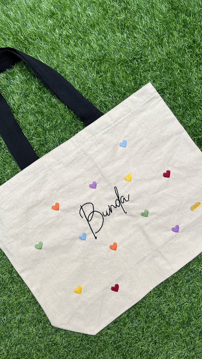 ehevatica's tweet photo. Bismillahirrahmaanirrahiim Pre-order Totebag Custom Embroidery, dijahit tangan by me. Minat DM aja, terimakasih 🥰 #Totebagcustom #UMKM #Customtotebag #Embroidery #Handembroidery #EmbroideryIndonesia #Indonesiacantik #Indonesia #PinkVenomOutTODAY https://t.co/khjS0IhsI5