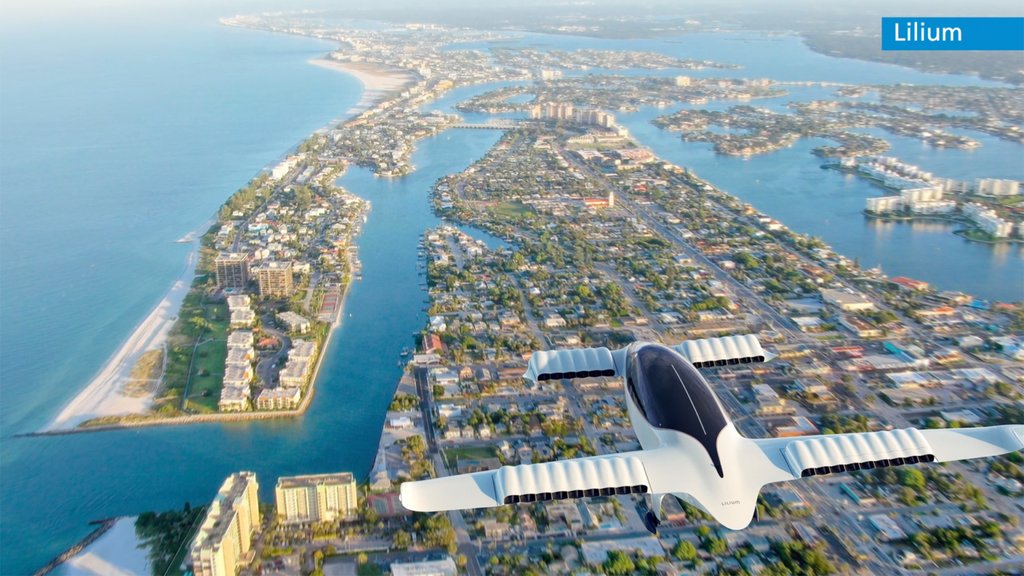 ThatsSoTampa's tweet photo. ✈️ @FlyTPA and @HillsboroughFL Aviation explore air taxis as future Florida travel options

Would you take an air taxi instead of an Uber? >> https://t.co/4U7fwR5VLH https://t.co/3Nkqj4eRMT