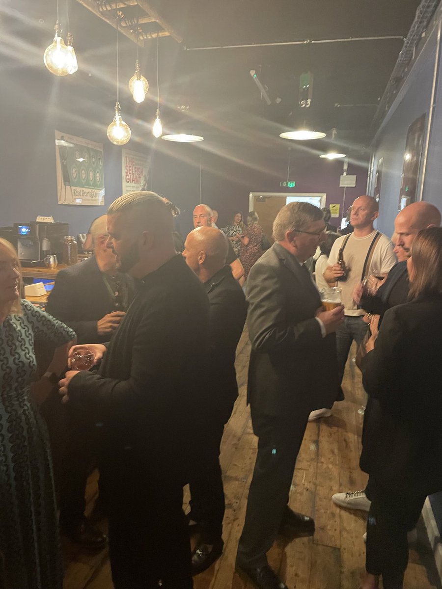 Sarah Masters tweet media