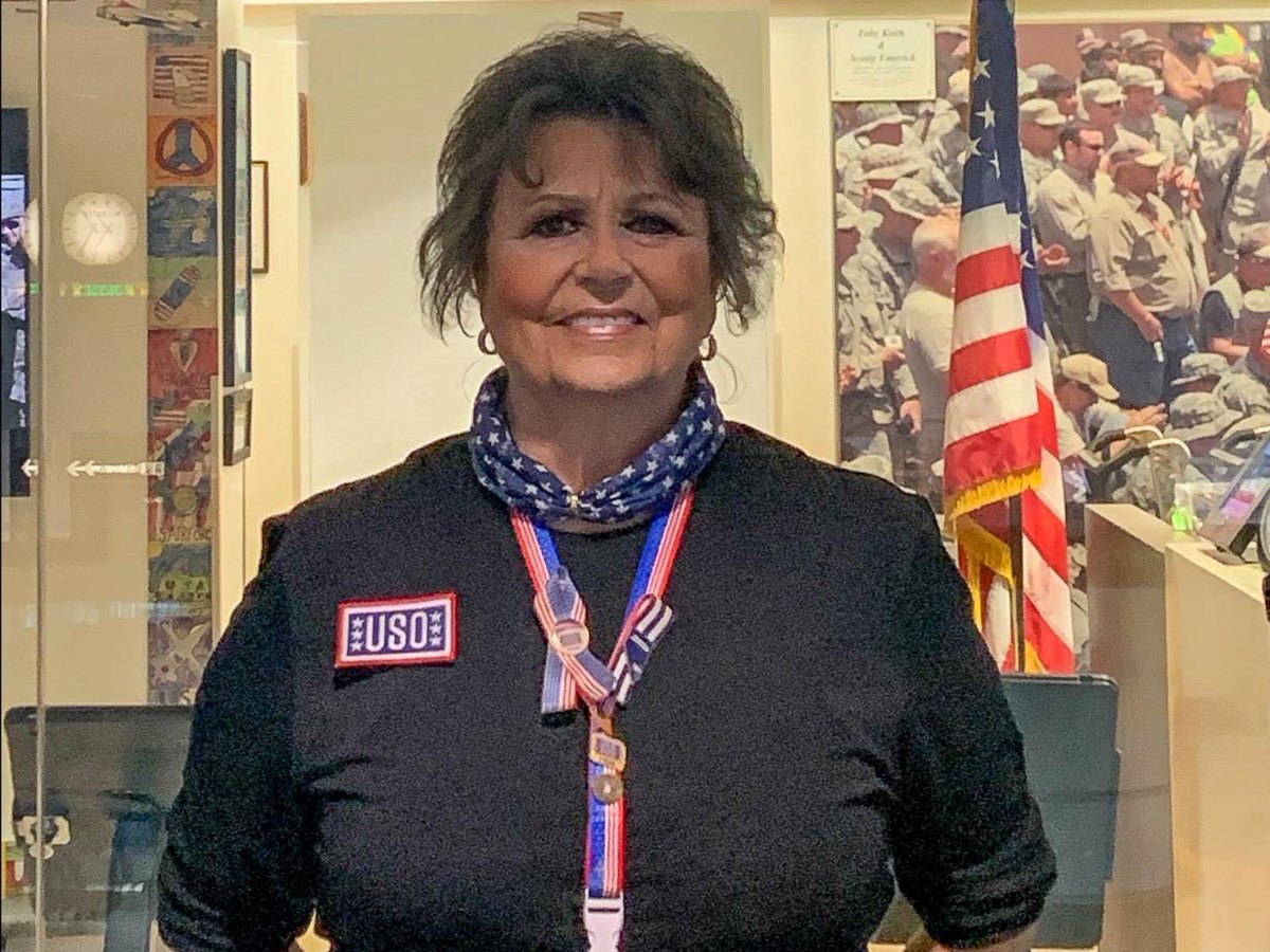 USONevada's tweet photo. #VolunteerHightlight
Pam always brings a wonderful, loving, and warm presence with her to every shift. We are truly grateful for Pam and all she does for our service members and USO!
#USOConnects #SerivceBeforeSelf https://t.co/lTOKuNtLfX