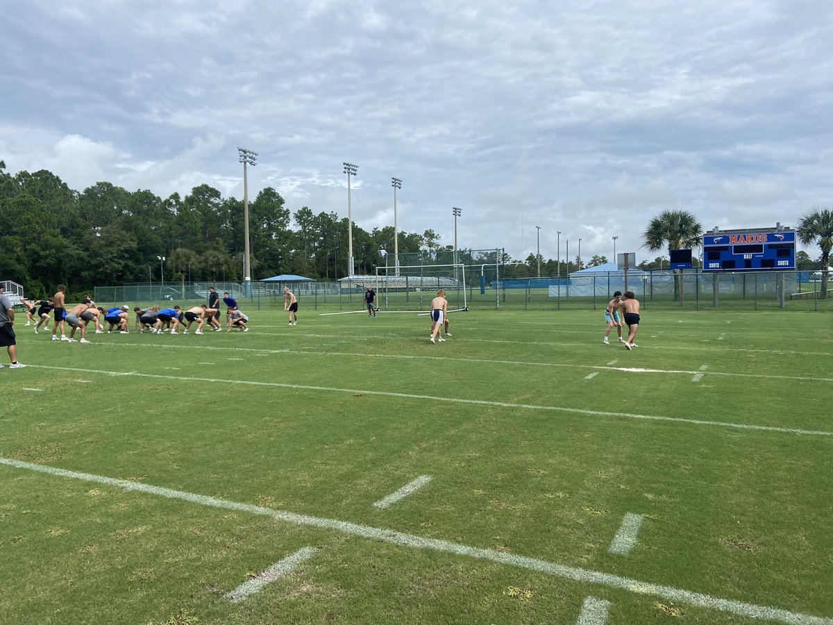 PryorTigerFB's tweet photo. Thank you @OrangeBeachFB for allowing us to use your facilities this morning! #NextLine22 @Coach_DavisPHS https://t.co/IZiZRxird8