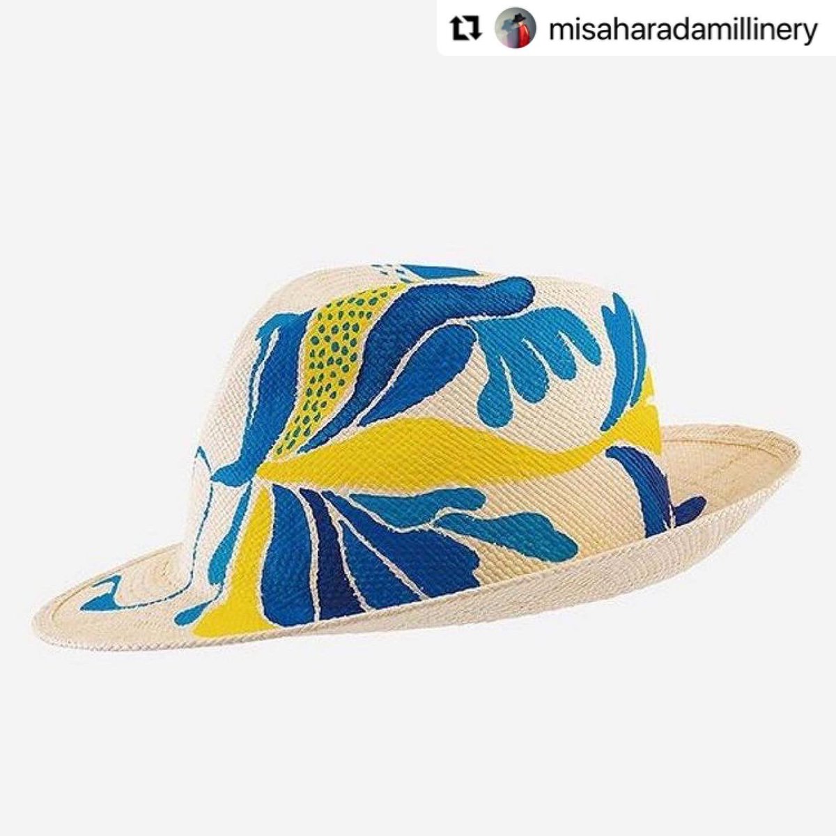 keedaoikawa's tweet photo. Misaharada's panama hat, Oikawa Keeda's hand-painted, and only one special collaboration item in the world, "PEACE" and "LOVE", will be evacuated from Ukraine to designer Misa Harada's activity base, Wales. to support Ukrainian families in need. https://t.co/NXDW6Ndvcd