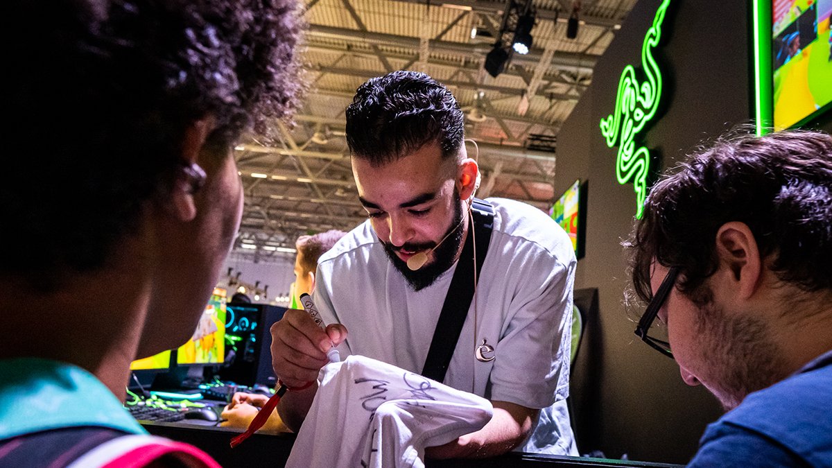 Day 3 of #Gamescom was an absolute blast—big thanks to everyone who dropped by! 🔥 We'll be here till Sunday so be sure to drop by our Razer booth at Hall 8 tomorrow.

#RazerGamescom