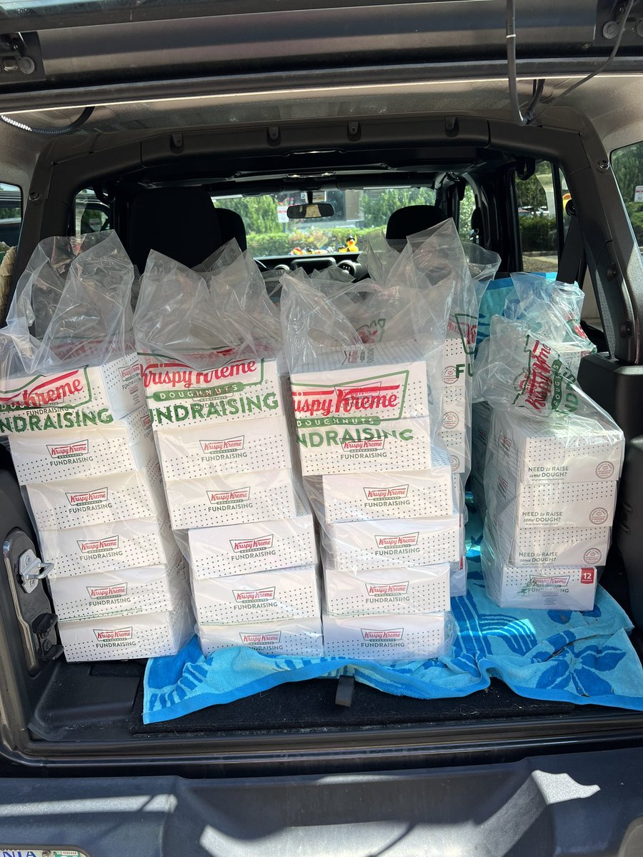 Loaded up &amp; headed back to <a href="/SpotsyHSKnights/">Spotsylvania High School</a>. Support <a href="/SHSCyberKnights/">Cyber Knights</a>  🍩 If you're at the game tonight look for my hackers selling them in the stands &amp; at the front gate after halftime. Original Glazed $12 dz. We are raising funds for activities and field trips. <a href="/SpotsyKnights/">Spotsy Knights</a>