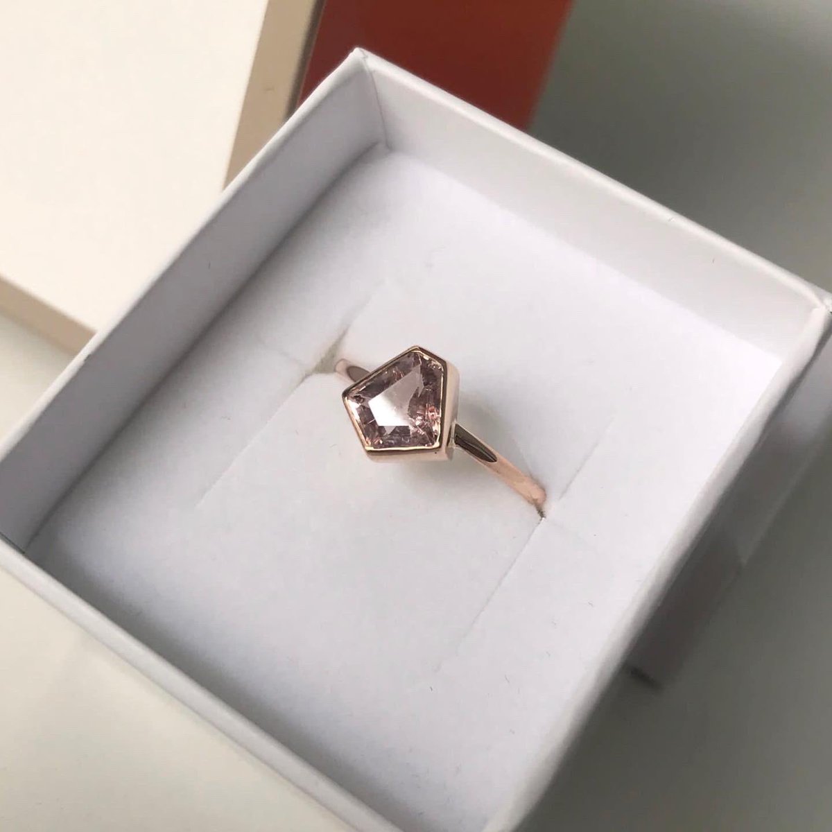 JewelleryLT's tweet photo. This much-loved morganite and rose gold heirloom has now been restored and looking like new again ✨ The beautiful stone has been re-polished and the rose gold has been re-rolled with a little more added to allow for resizing and a more secure setting to house this unique stone✨ https://t.co/HDIIY39yaZ