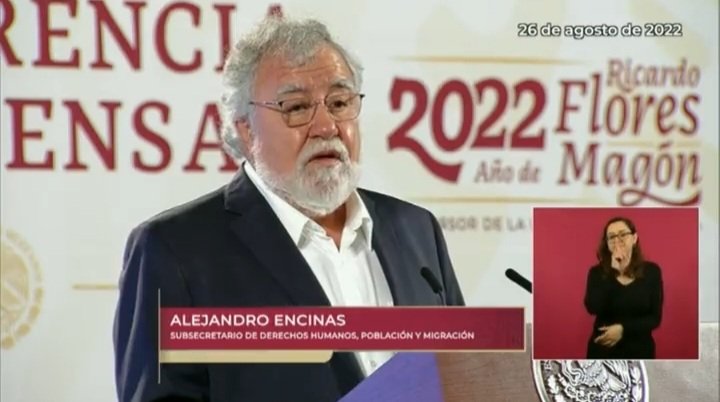 DavidVargasA18's tweet photo. Alejandro Encinas: 

"La verdad histórica se hizo en base a la tortura. Por lo que hay una diferencia sustancial de fondo, nosotros no torturamos a nadie".

Así que Murillo Karam junto a los líderes de opinión, crearon una mentira histórica, y siguen justificando la tortura.
RT👇 https://t.co/YIISFIRX7K