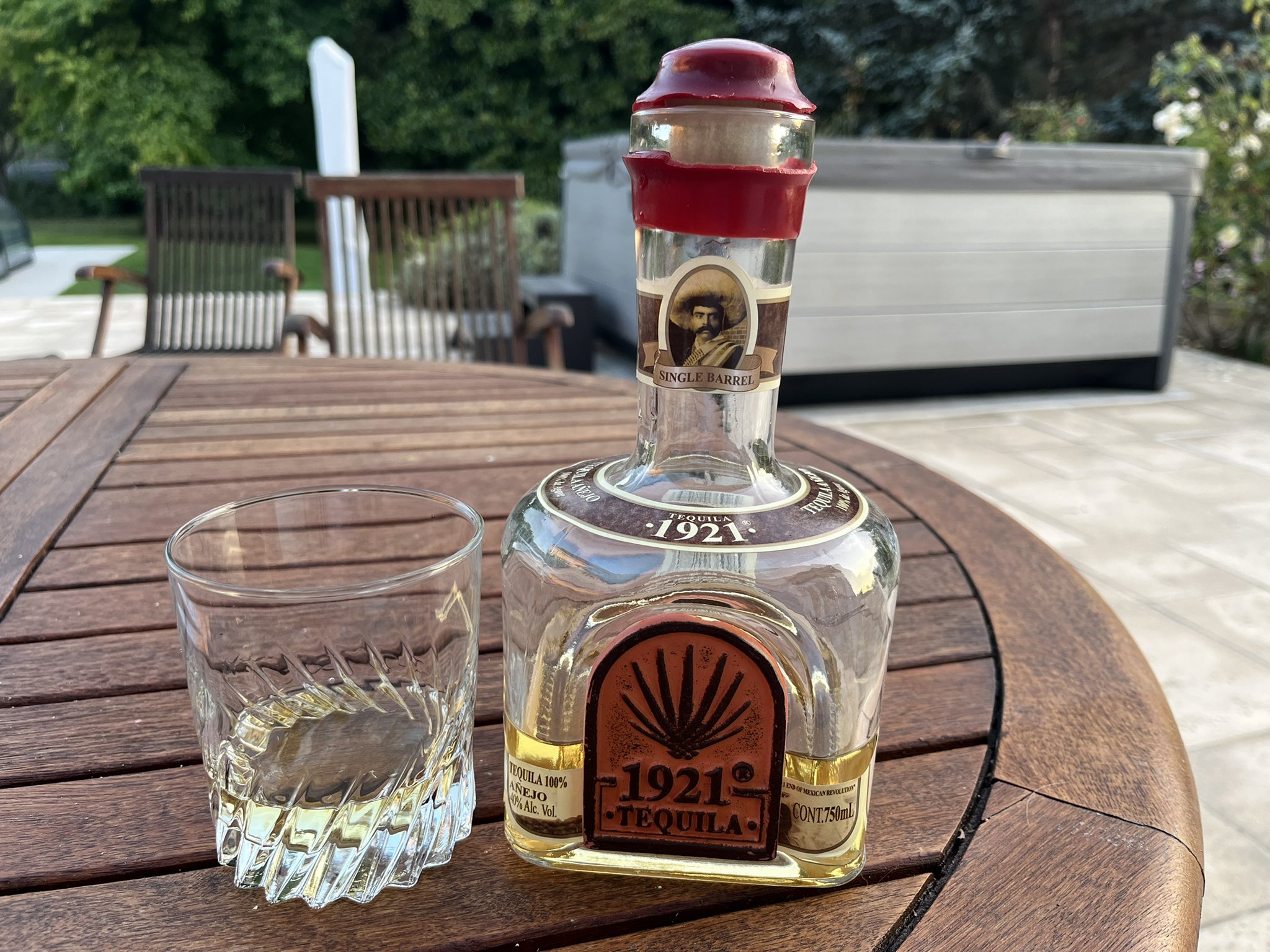 Kigluka on Twitter: Mamamia la Tequila !!!! t.coYuUlmMWiZE 