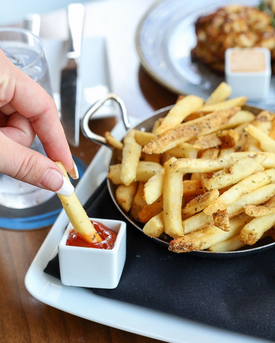 Fries on Friday is a must 🍟