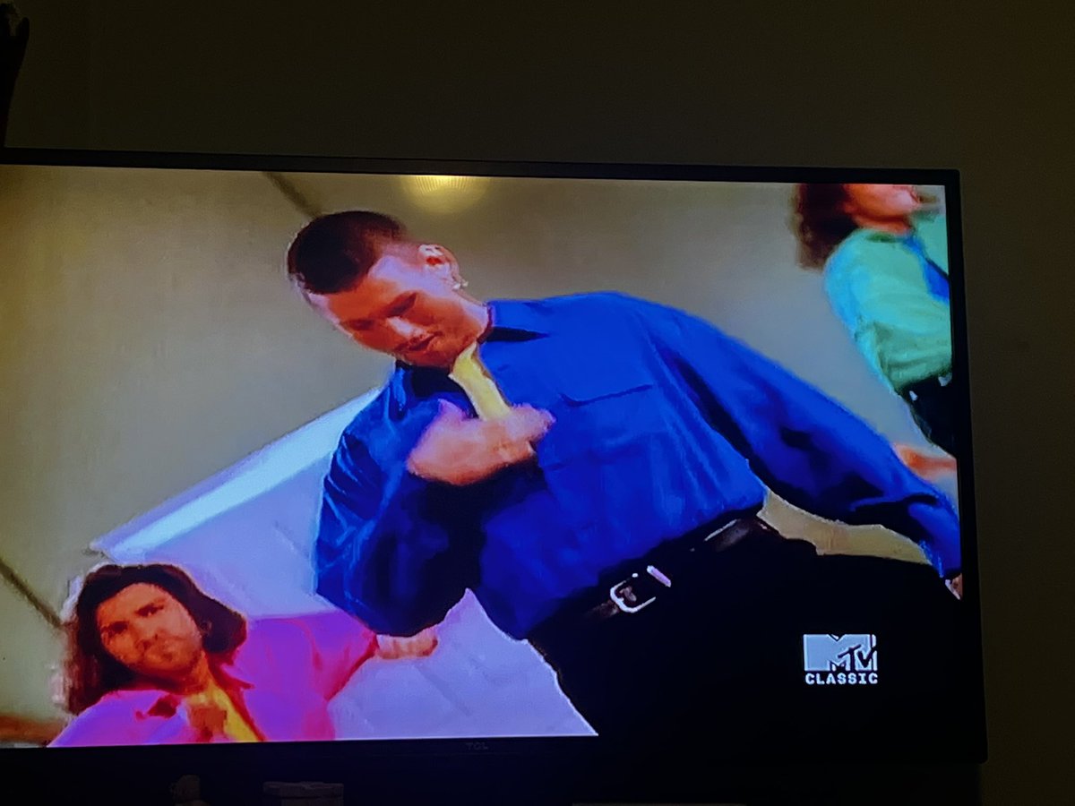 CaniacCaryn's tweet photo. When your high school songs hit @MTV classic! I am vintage baby!!! #colormebad #90’smusic https://t.co/ESHnZFaKQ4