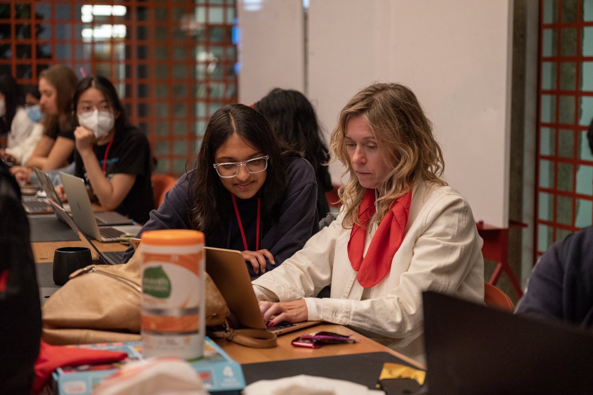 kunalbotla's tweet photo. earlier this month, hundreds of teenagers assembled at @figma for the first irl hackathon in san francisco 🌉 since the pandemic. I got a chance to attend and take photos 🖼 of Assemble—@hackclub’s summer event
find my 📸s at https://t.co/UJS6dhf1YY
#hackersassemble https://t.co/pBEHuw2cA9
