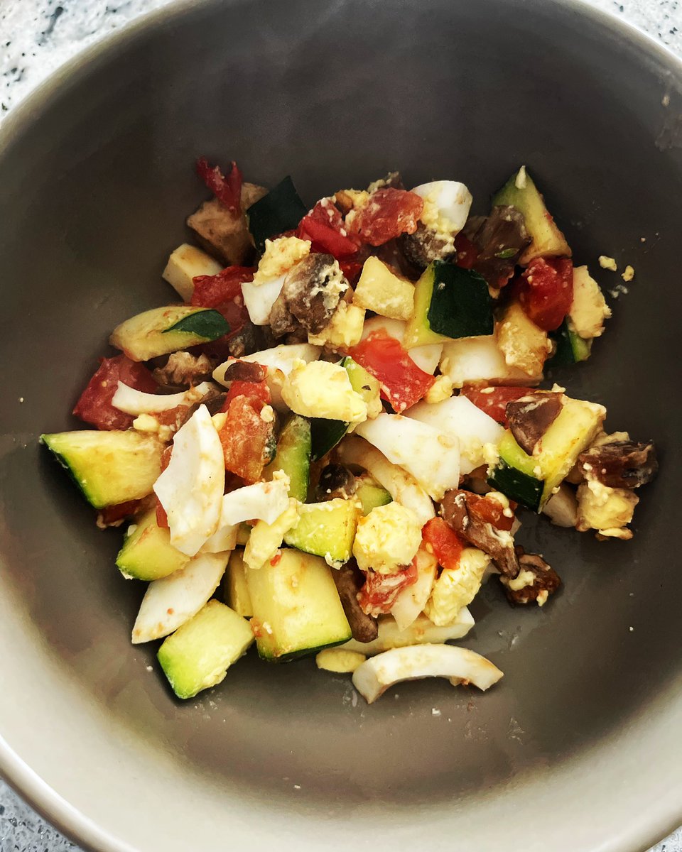 Amazing lunch filled with zucchini, mushrooms, tomatoes, and a hard boiled egg. Delicious! #gardening #midwest #midwestgardening #midwestgarden