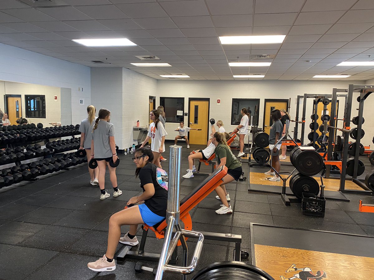 Mo East Lady Canes Basketball tweet media