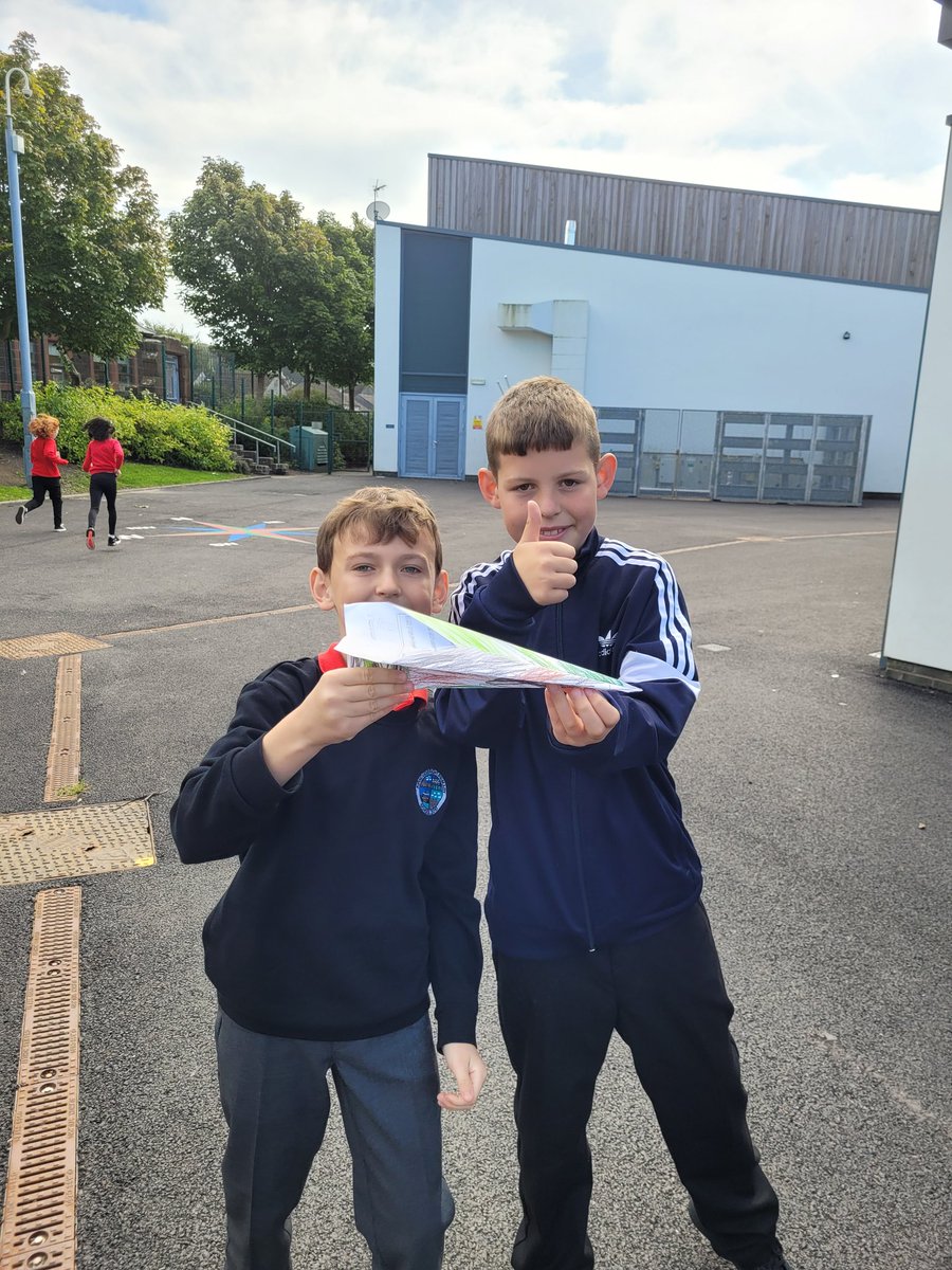 P6_7andMissG's tweet photo. We had fun designing innovative paper aeroplanes as part of Air Race Challenge 2022. A. and R. designed the plane which travelled the furthest. https://t.co/3nHqSafllG