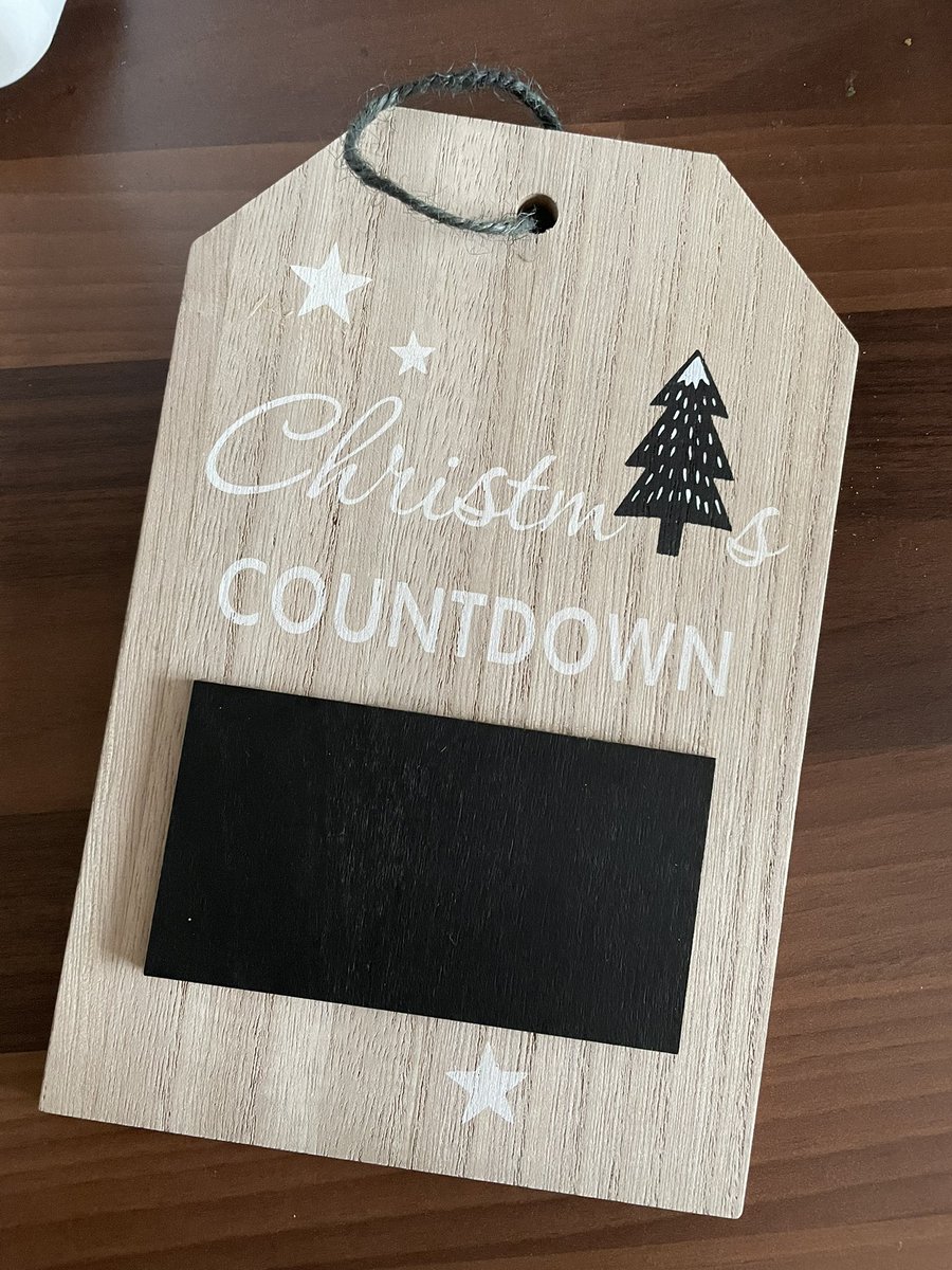 missbellped's tweet photo. Is it still summer? Yes. Was I in Hobbycraft shopping for Christmas decor for my classroom? Yes. https://t.co/ZjaTU7xk5r