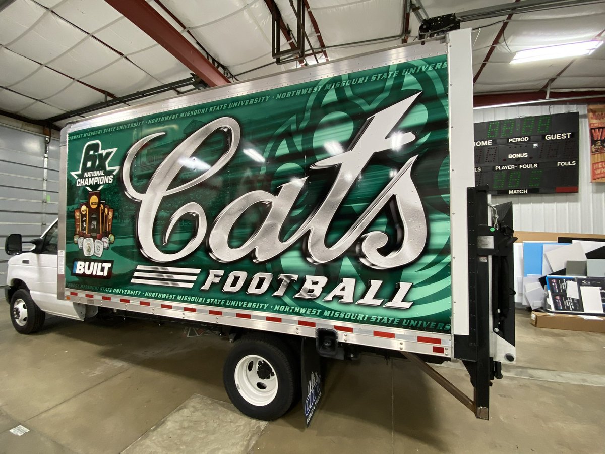 Hudl_Tucker's tweet photo. Bear Force One got an upgrade this season! 🚛 https://t.co/6nSsMFzEUS