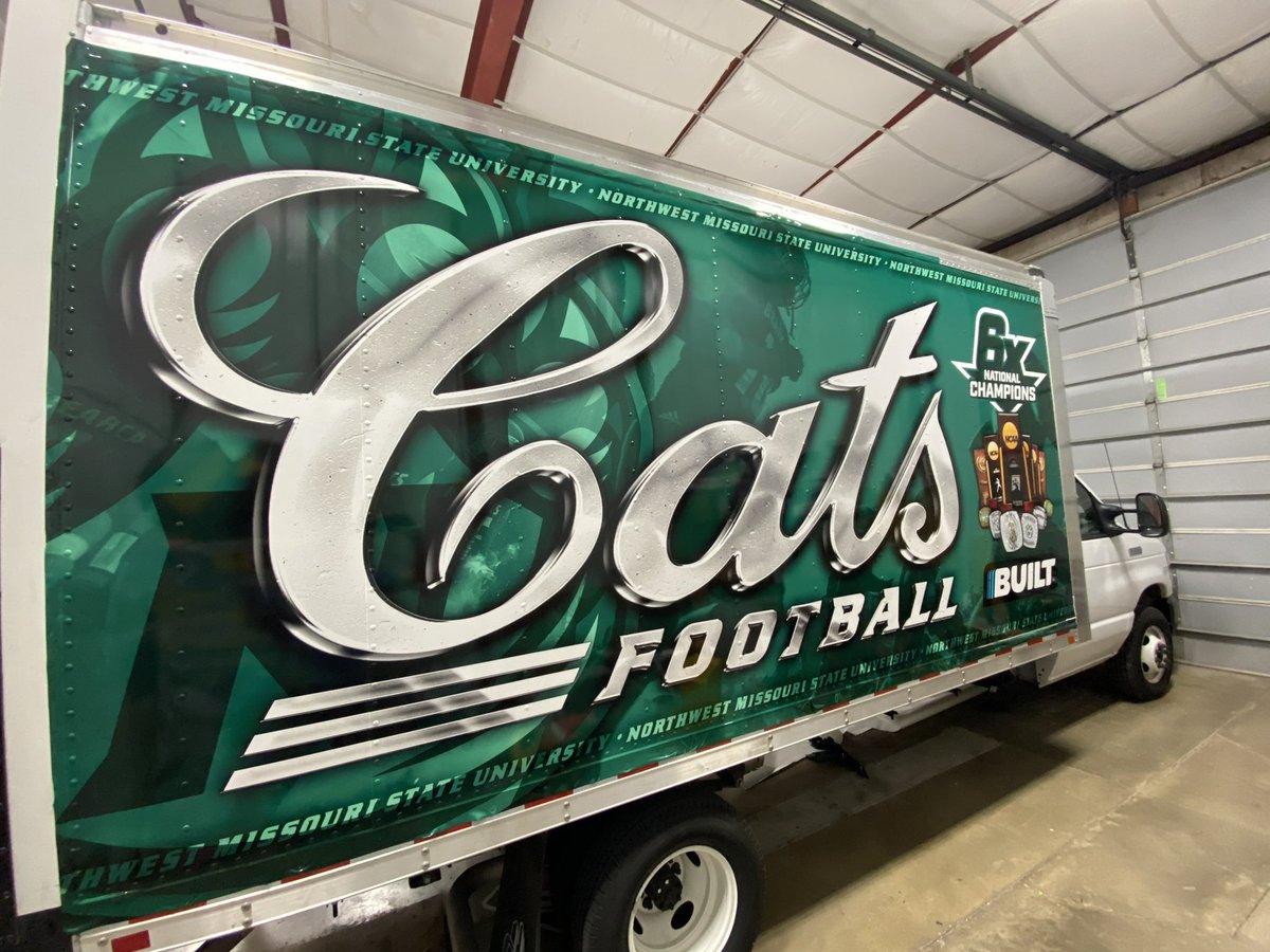Hudl_Tucker's tweet photo. Bear Force One got an upgrade this season! 🚛 https://t.co/6nSsMFzEUS
