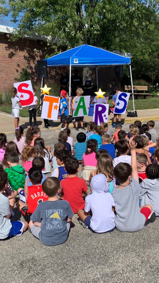Awesome morning with <a href="/bizarentertains/">Bizar Entertainment</a> and learning all about Panda Stars!! #112Leads #SherwoodShines112