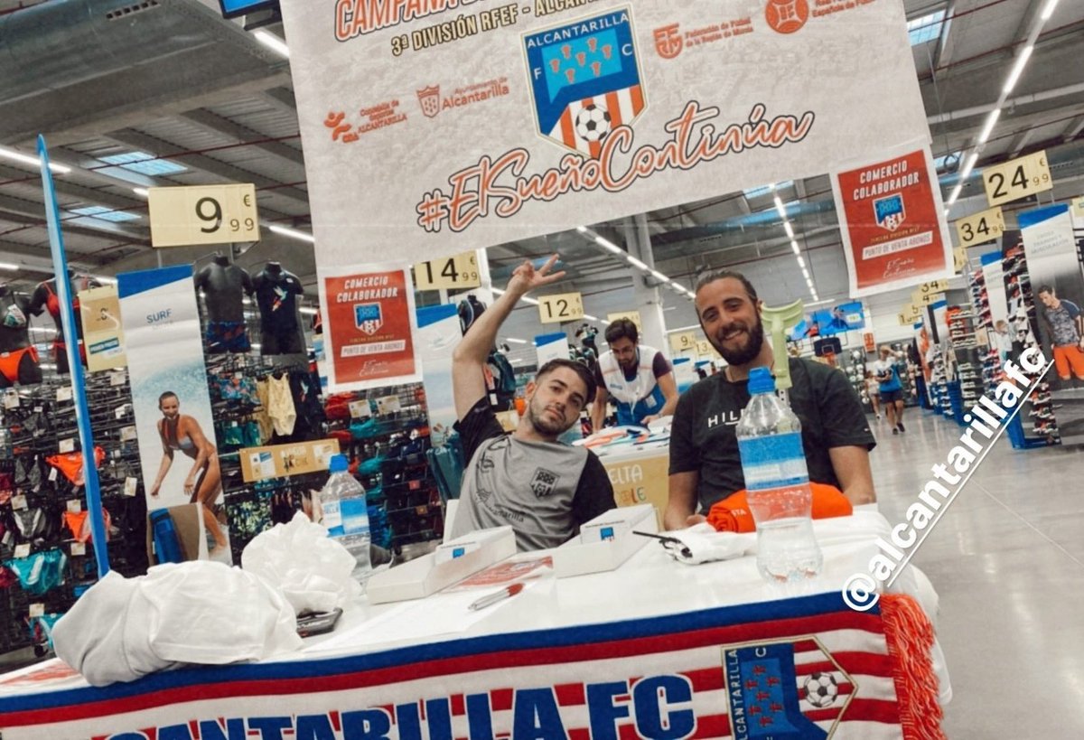 AlcantarillaFC's tweet photo. 💳CAMPAÑA DE ABONADOS💳

🤗⚽ Los días 26-27A y 2-3S de 18h a 22h estaremos en nuestro stand en @DecathlonMOeste para que puedas hacerte con tu abono y disfrutar de la #TerceraRFEF esta histórica temporada 2022/2023

🙌😉¡Os esperamos, rojiblanc@s!

#ElSueñoContinúa ❤️🤍 https://t.co/La5upedvXf