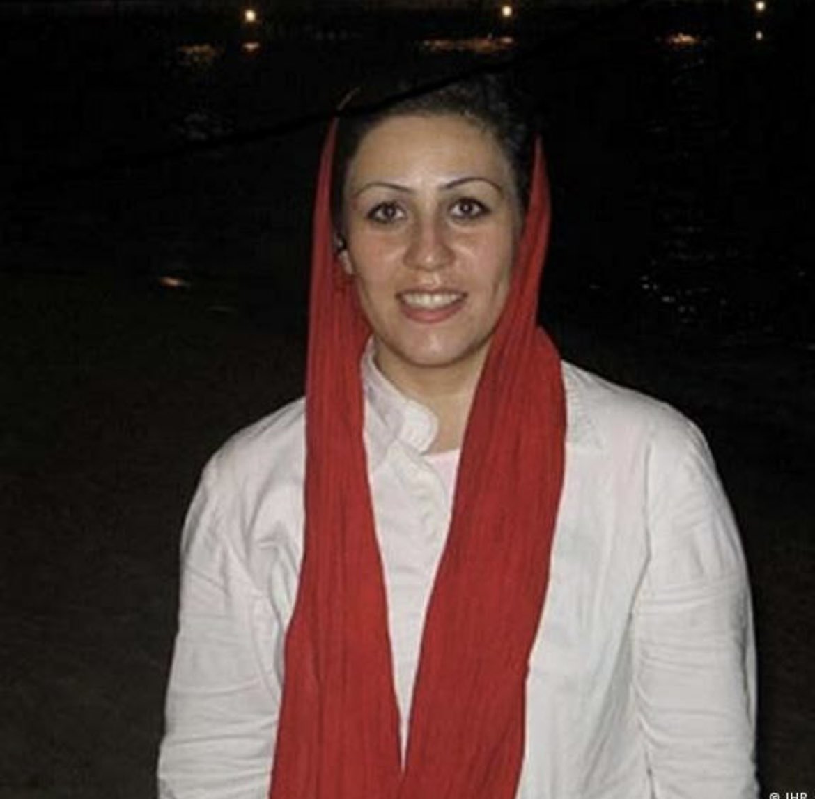 🔹Political prisoner #MaryamAkbariMonfared who is behind bars 4 the past 13 years for demanding justice for her 4 siblings was beaten by a prison official!
🗣We ask human rights organizations to take urgent action!
#StopTorturingMaryam 
@USAmbUN @USAmbHRC @AmnestyIran @mbachelet