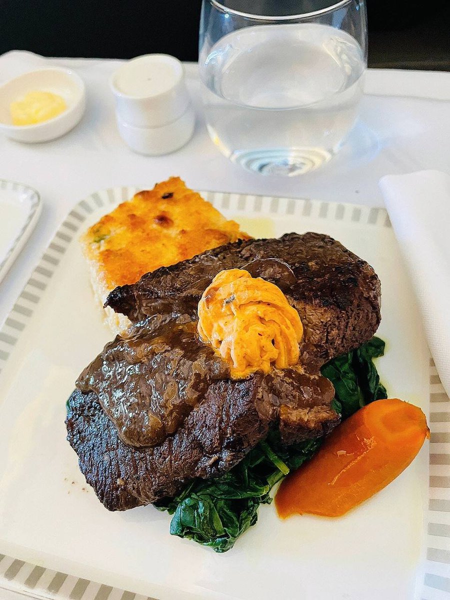 XiuLing_L's tweet photo. Remember having dinner my friends😋 https://t.co/sjyKtaaujE