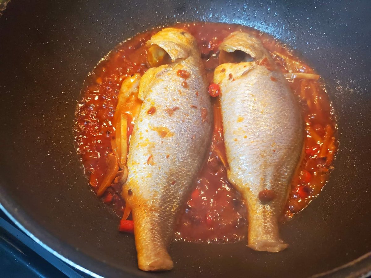 ClarkJamesc's tweet photo. Frying and boiling are both ways to become delicious, as is adding oil.#foodstagram #homemadevideo https://t.co/lmaCiN7nHH