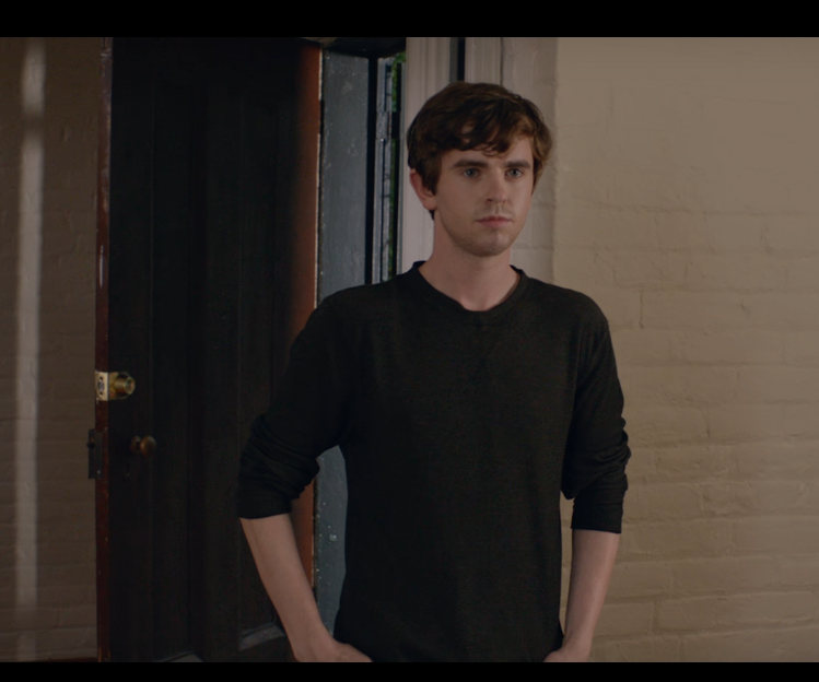 prayers4Bom's tweet photo. #FreddieFriday #AlmostFriends #WhichIdidNotExpectToLikeAsMuchAsIDid
#IHaveMoreHairOnOneArmThanFreddieHasOnBothArmsAndLegs #SkinnyHairlessLittleBritThatHeIs  #WhyIsThereNoPressForThisMovie??? 
#FreddieHighmore https://t.co/sDDne8b8Dm