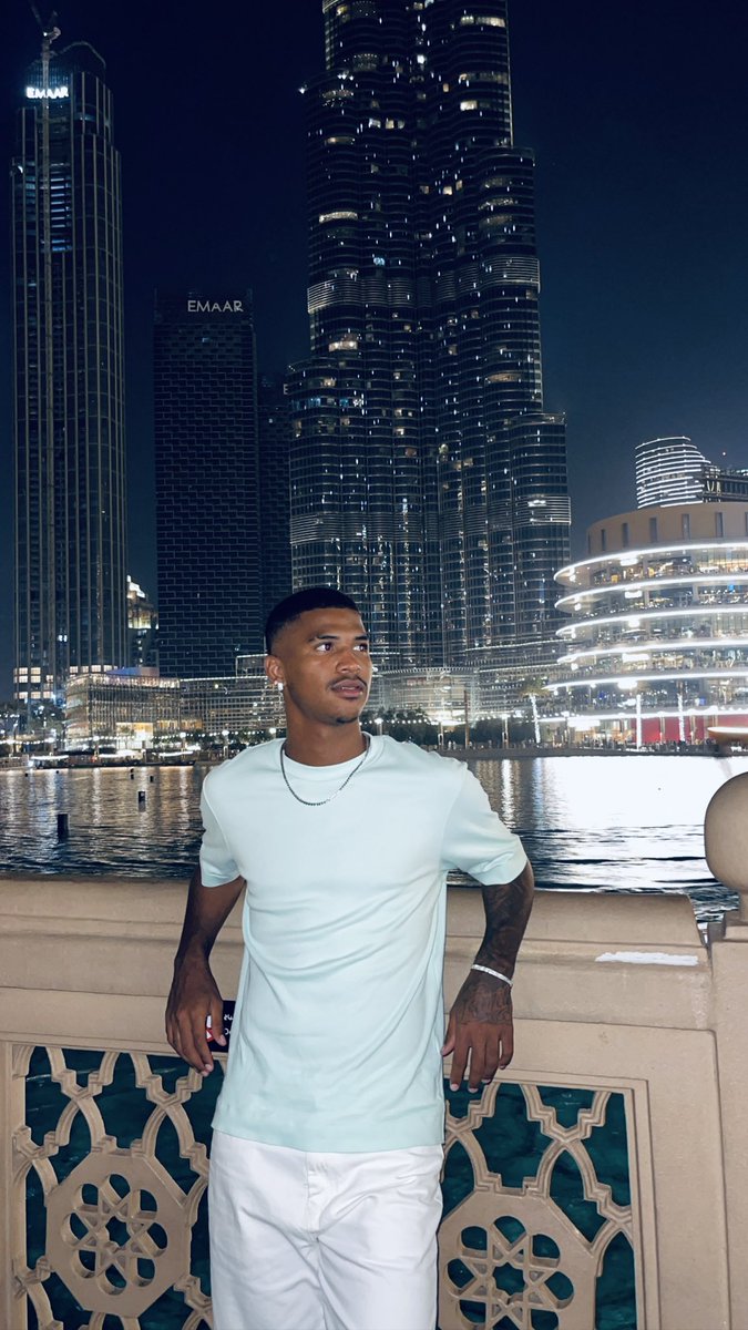 📍🇦🇪