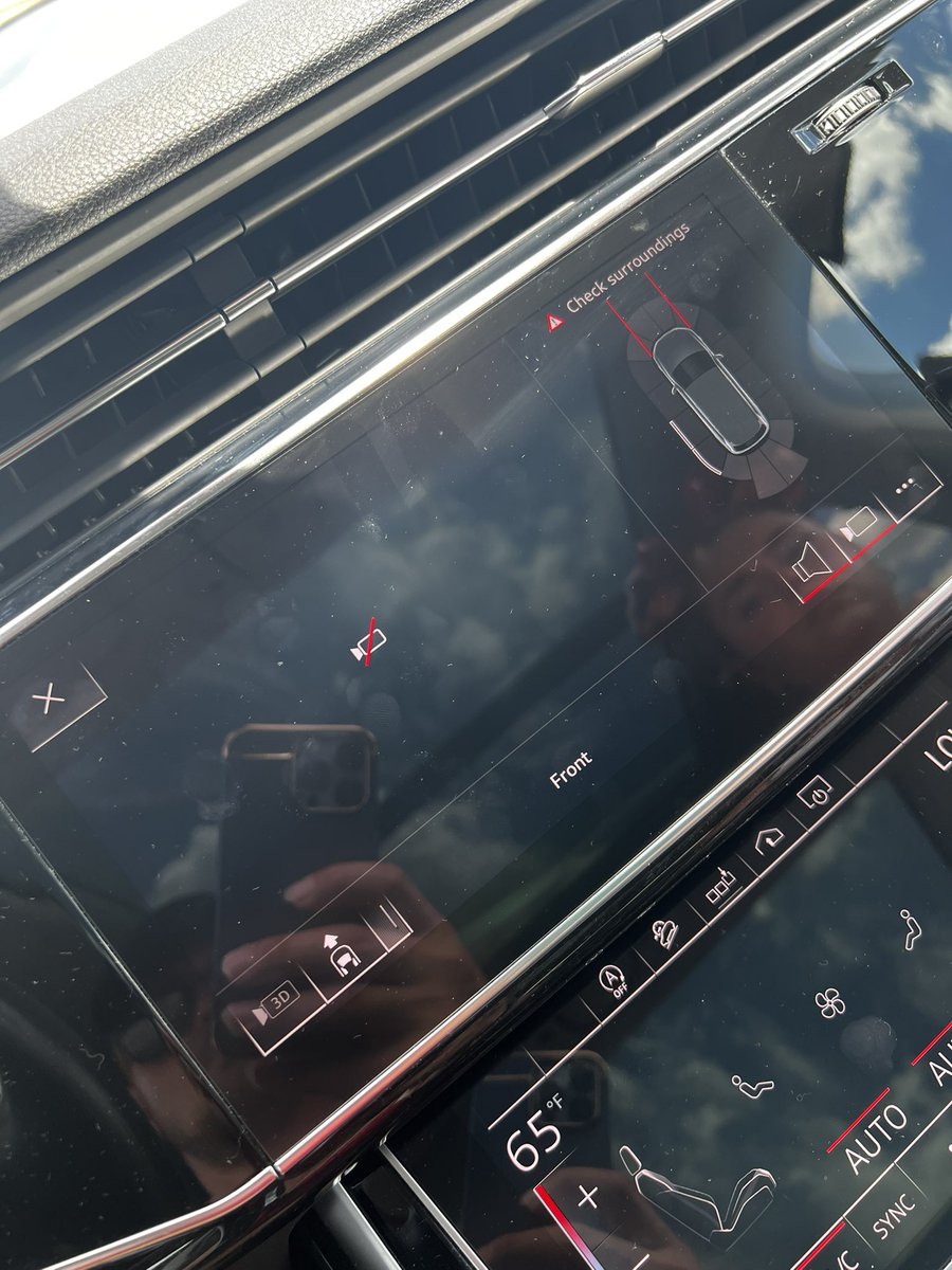 Metalp3n's tweet photo. @enterprisecares how many errors would you say my Luxury Elite SUV rental should have at one time? Been waiting for 2+ days for someone to call me back to resolve this. #enterprisecares? https://t.co/isQKnHrAx1