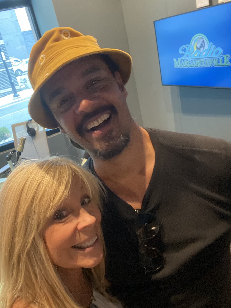 Renee Adams DJ tweet media