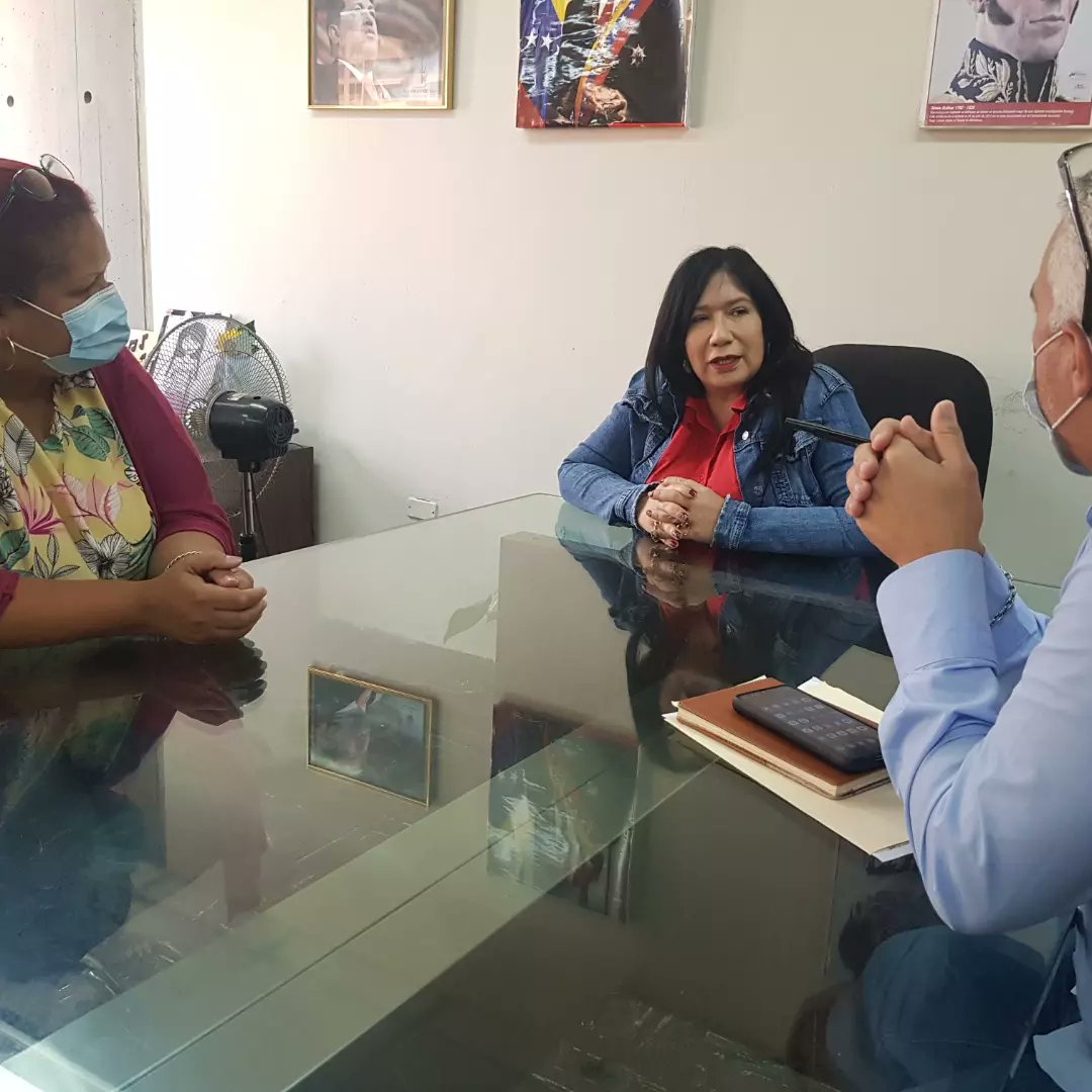#26Agosto Mesa Técnica  de Idioma con la Doc. de Francés Carmen Lopez, Juntos Por la Educacion del Futuro.
.
<a href="/NicolasMaduro/">Nicolás Maduro</a>
<a href="/_LaAvanzadora/">Yelitze Santaella</a>
<a href="/ViceIP/">VEIP</a>
<a href="/gtorodelara/">Gisela Toro Hernández</a>
<a href="/especialmppe/">Dir. General de Educ. Especial</a>
@MPPEDUCACION
<a href="/veip/">Veip</a> 
.
.
#SerDiferenteEsAlgoComun
#Venezuela
#EducarEsAmar
#juntosporlaeducaciondelfuturo