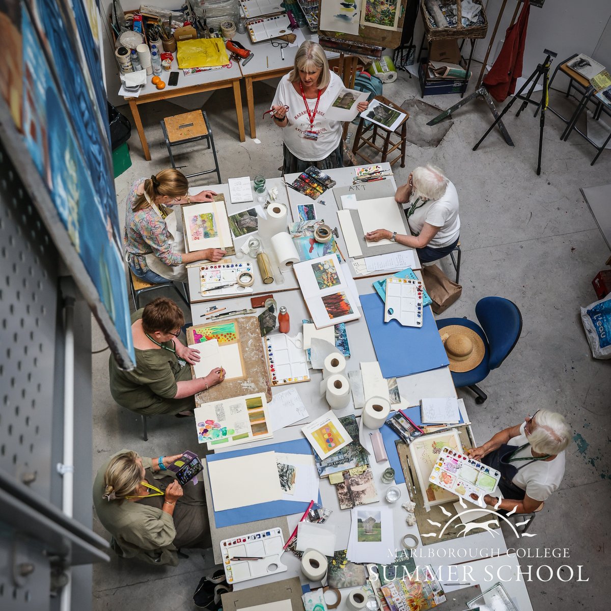 MCol_Summer's tweet photo. You painted wonderful watercolours with Susanna Bailey. #throwbacktoschool https://t.co/CBl1KEMXAo