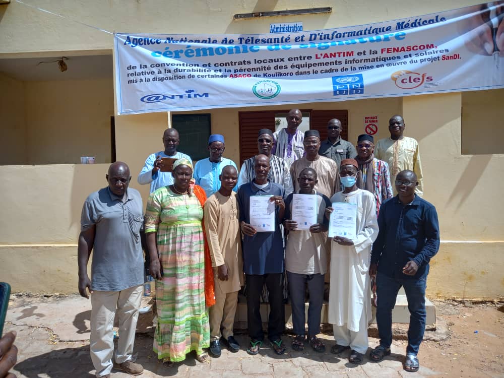 HammadounDia's tweet photo. Signature des conventions avec les ASACO, ETAPE DE KOULIKORO
#SanDi
#PNUDMali
#MSDS
#ANTIM
#FENASCOM
#CLEFS
#UDS
#DIGITALHEALTH https://t.co/ofN8z6CelW