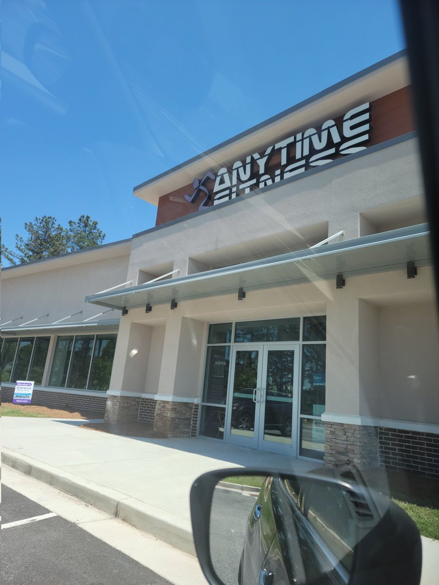 TiffWhatNow's tweet photo. @AnytimeFitness is there something happening with your Decatur location? Still no answer from this location on the telephone number they provided. https://t.co/LUPcsH4Qml