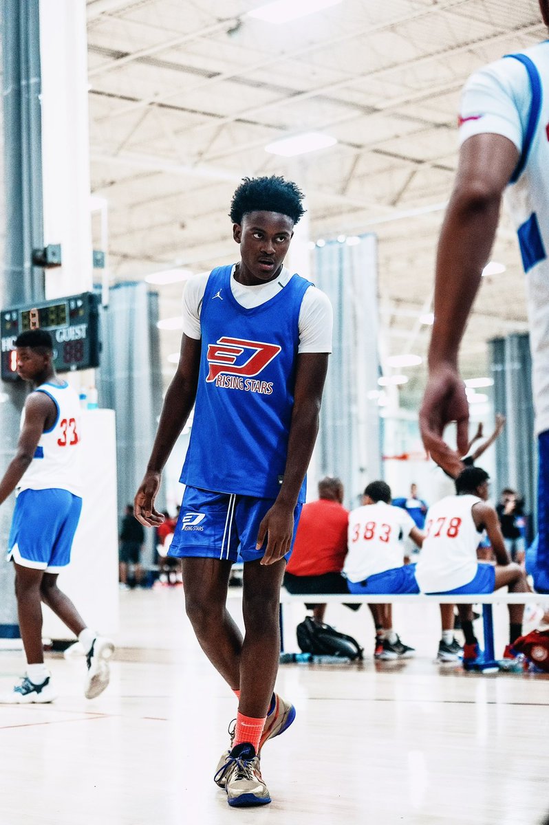 G0LD3NCh1LD22's tweet image. Remember the name, Bobby Montgomery, special talent and primed for a big year. Thank you for the experience @CP3RisingStars 
@MZPAHoops @MPSCAthletics 
#StackGoodDays #SteadyStackin
