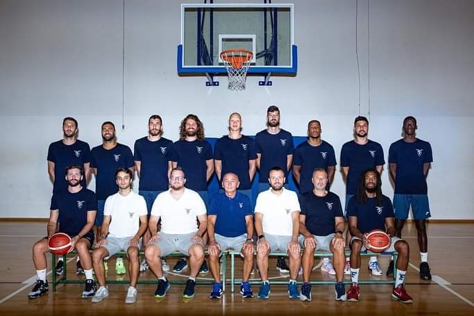 ⚪🔵La #Fortitudo 2022/2023 al completo😍