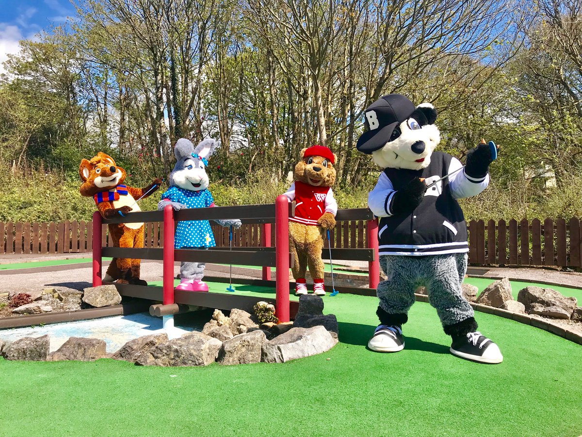 Trabolgan Holiday Village tweet media